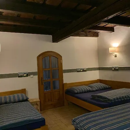 Vip Miku 1 Apartmán *